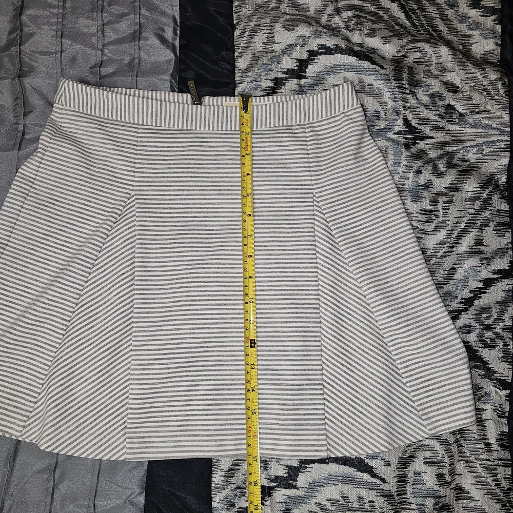 MICHAEL Michael Kors Women's Gray White Striped A-LineStriped Gray Women's Skirt - Picture 9 of 10